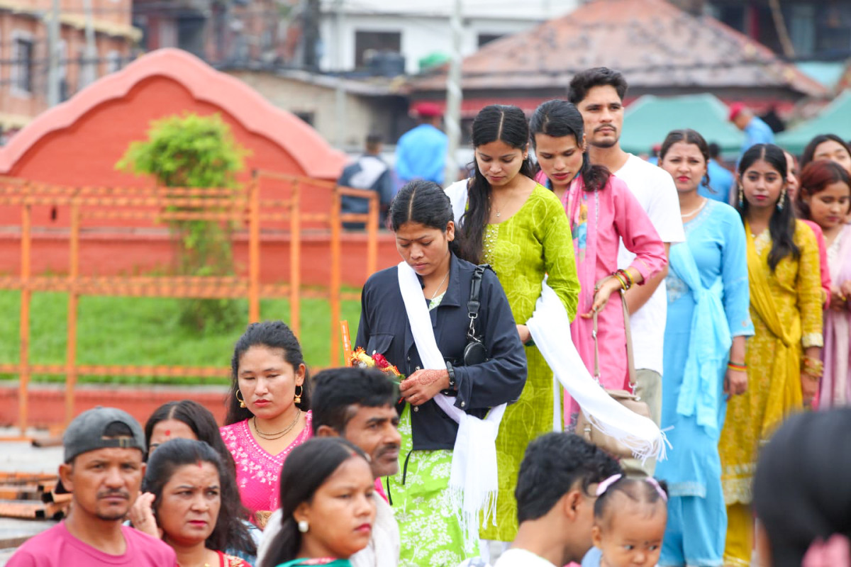 pashupati-monday-sombar5.jpg